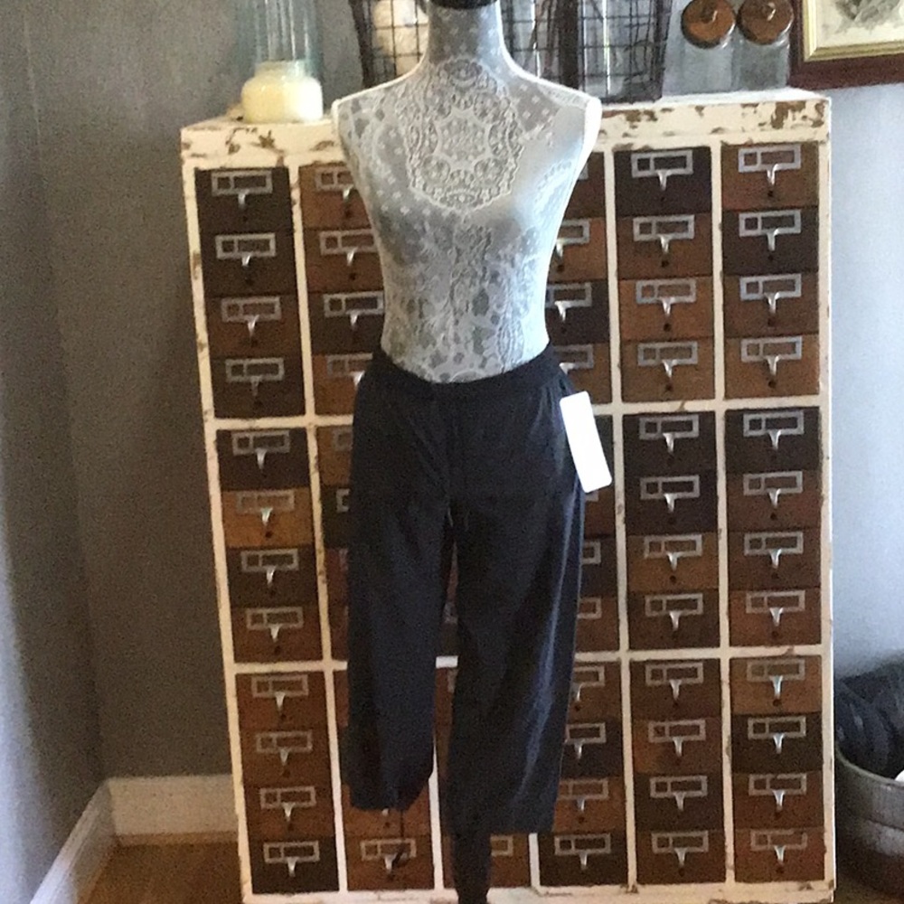 Lululemon crop